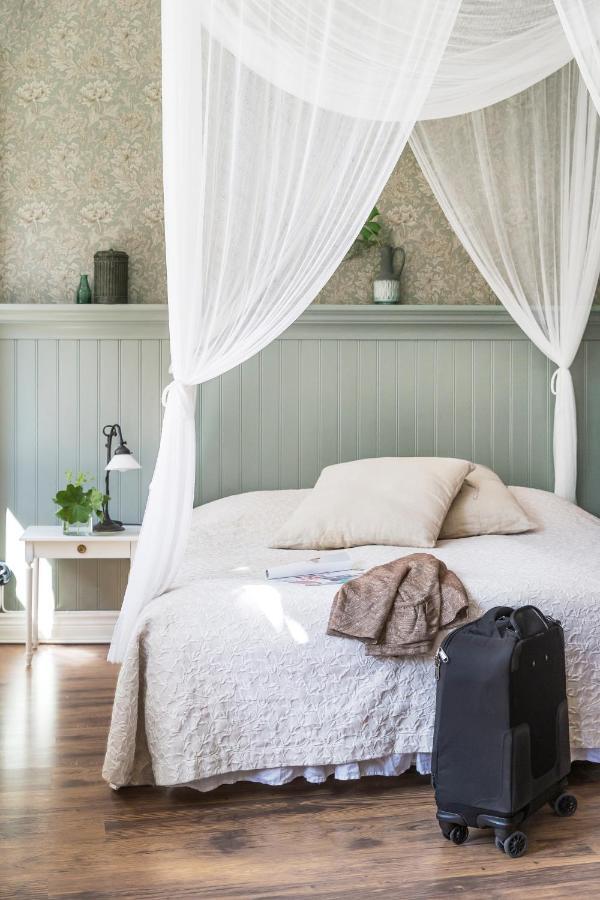 Okens Bed & Breakfast Varberg Dış mekan fotoğraf